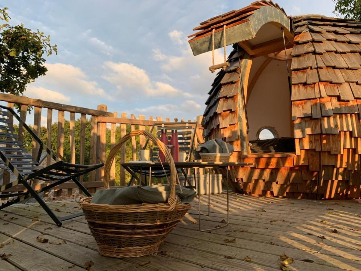 La Ville Es Renais - Ferme Et Maison D'Hotes Insolite Erquy Exteriör bild