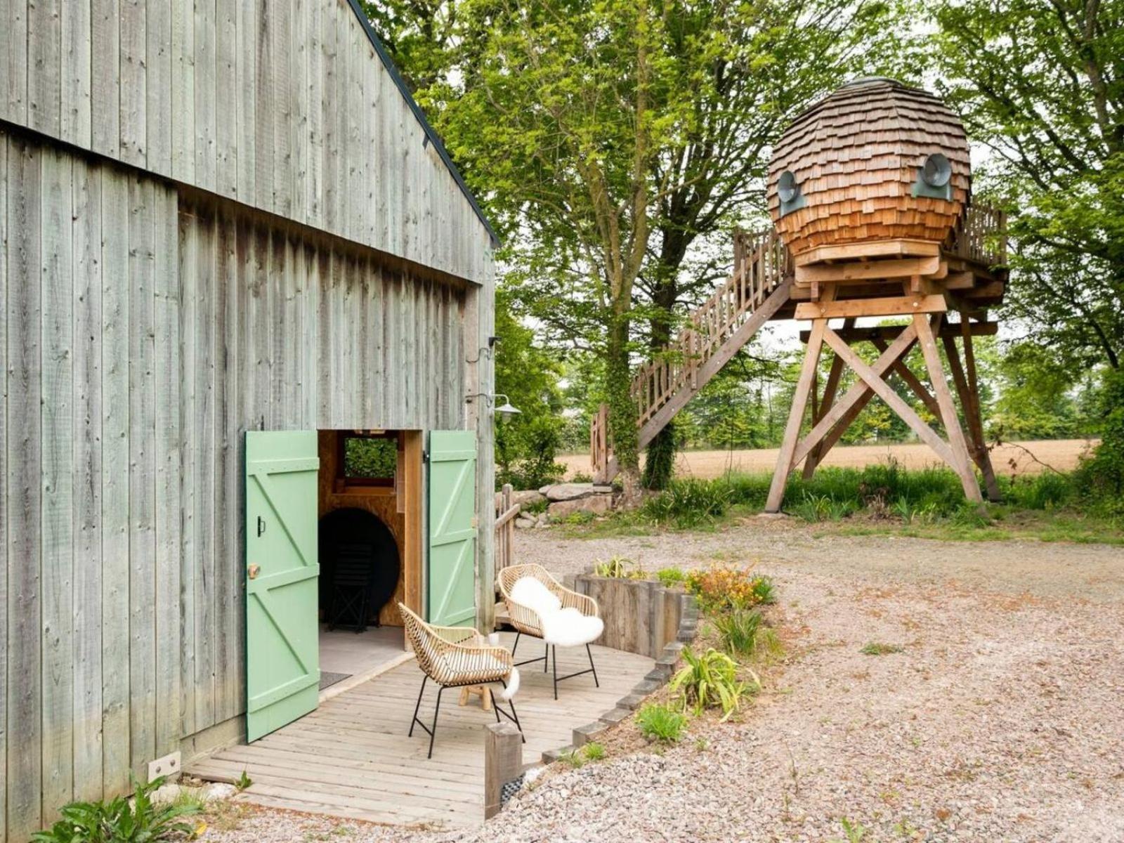 La Ville Es Renais - Ferme Et Maison D'Hotes Insolite Erquy Exteriör bild