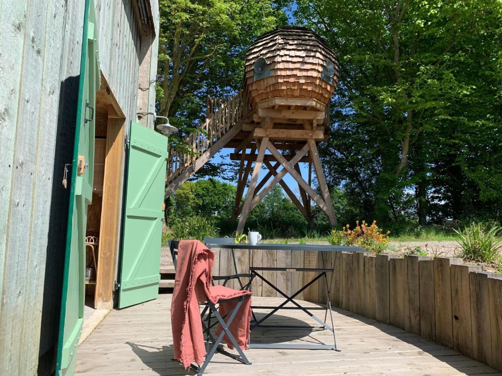 La Ville Es Renais - Ferme Et Maison D'Hotes Insolite Erquy Exteriör bild